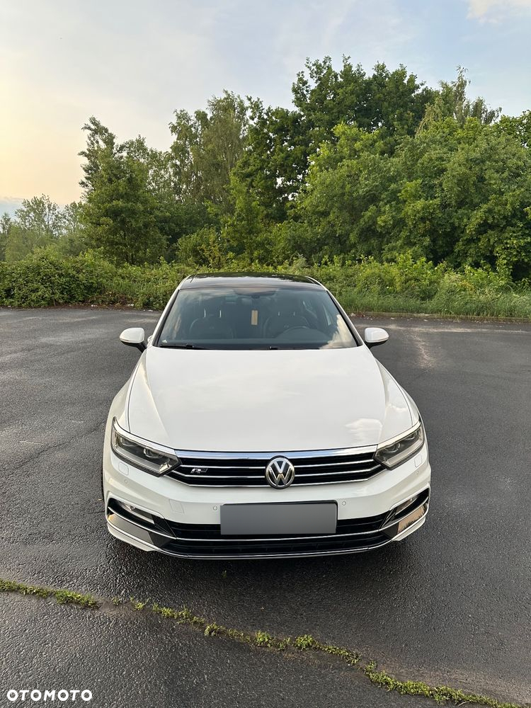 Volkswagen Passat Variant 2.0 TDI SCR DSG (BlueM Tech) Highline - 24