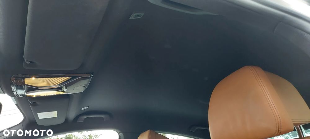 BMW Seria 7 740e iPerformance - 11