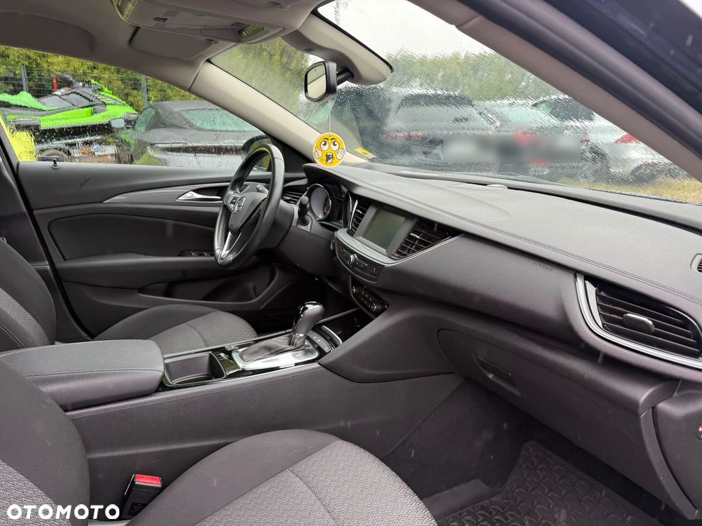 Opel Insignia 1.5 T Enjoy S&S - 17