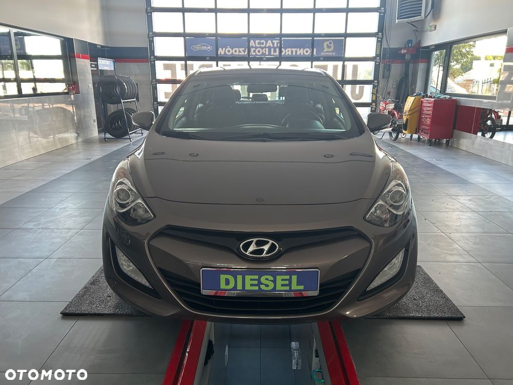 Hyundai i30 1.6 CRDi BlueDrive Classic - 12