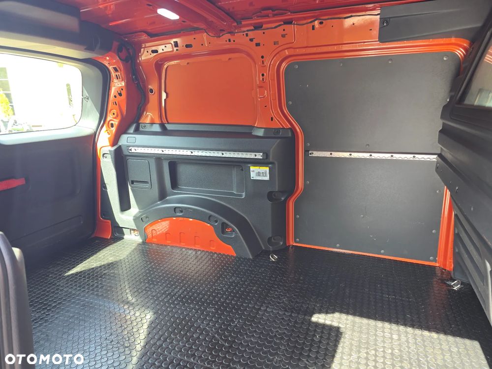 Volkswagen ID. Buzz - 16