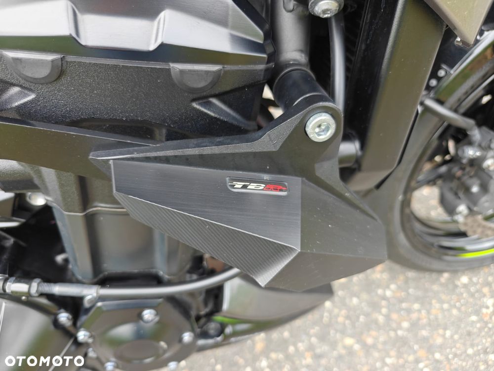 Kawasaki Z 900 - 7