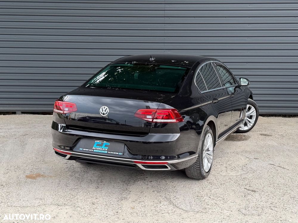 Volkswagen Passat 2.0 TDI DSG Highline - 37