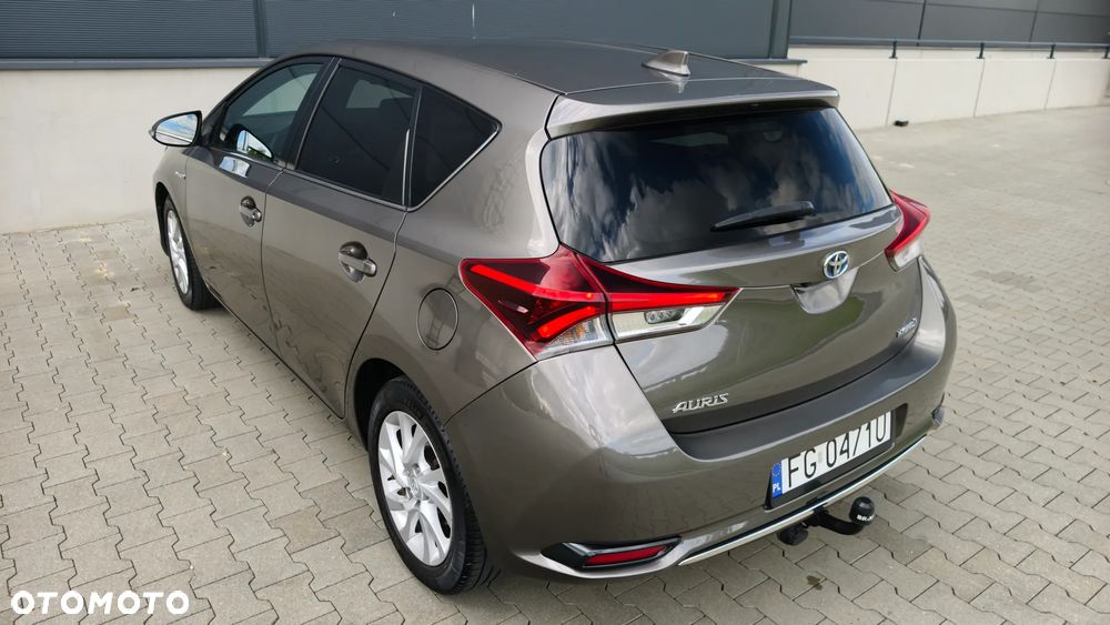 Toyota Auris 1.8 HSD Prestige - 7