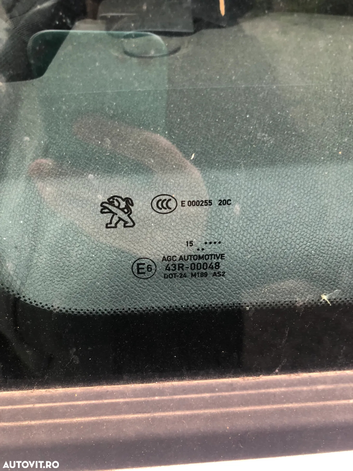 Dezmembrez Peugeot 308 break alb HDI 2015 2016 - 7