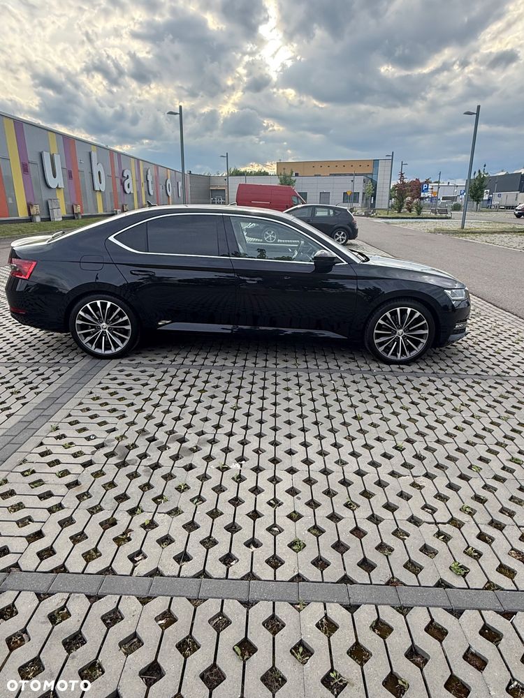 Skoda Superb 2.0 TSI 4x4 L&K DSG - 1