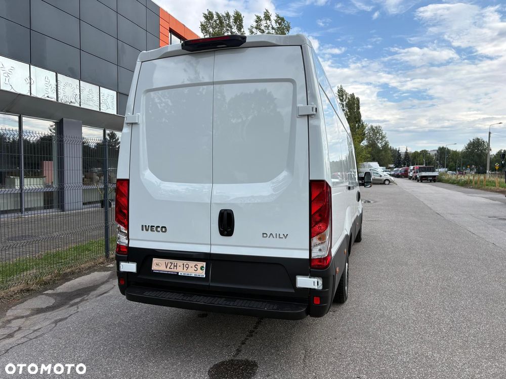 Iveco Daily 35S180, 3.0 180KM, L4H2, HiMatic, LED, Bardzo zadbany - 11