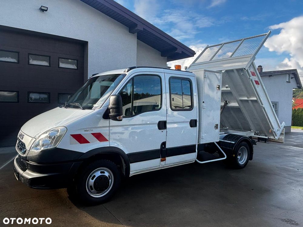 Iveco Daily Doka Dubelkabina 7 osób z wywrotką