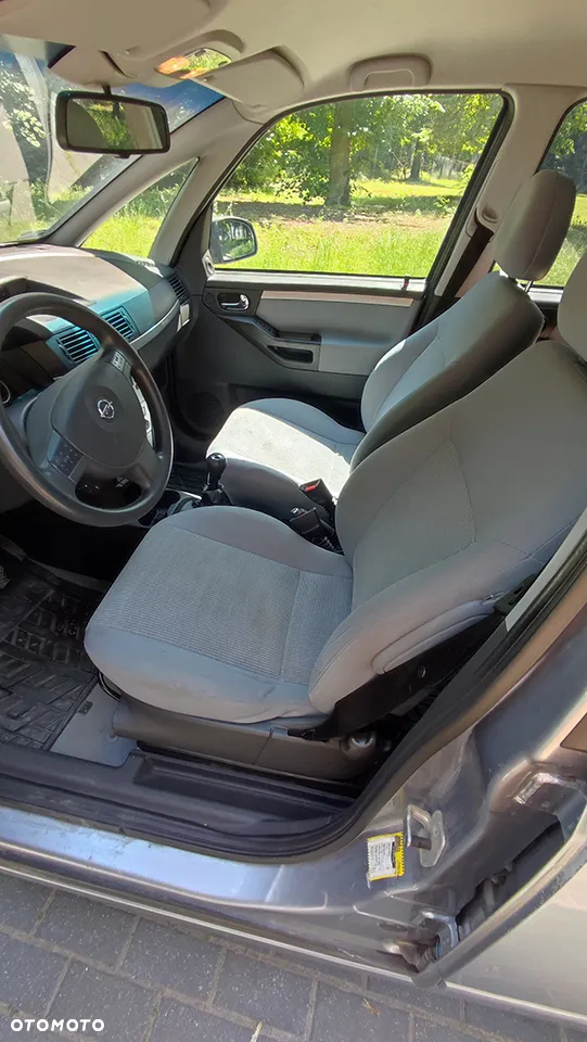 Opel Meriva - 8