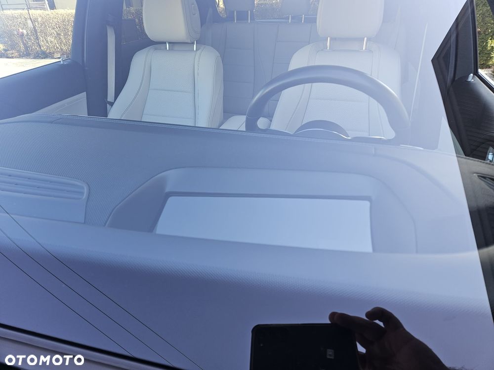 Mercedes-Benz GLE - 19