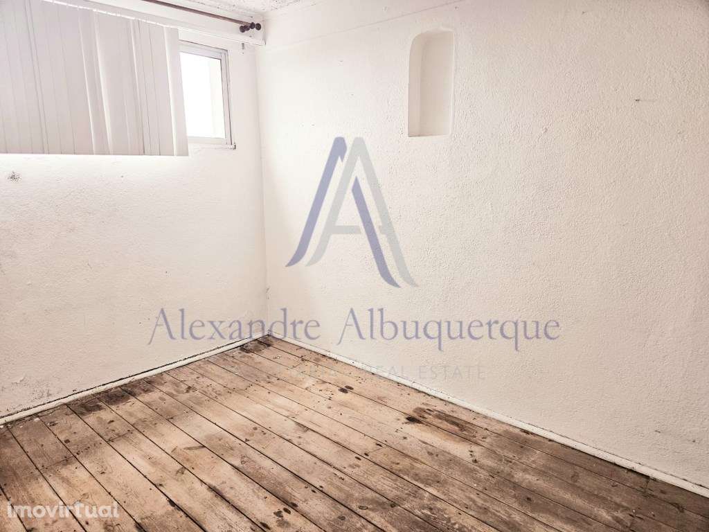 Apartamento T1 com Vista Mar e Terraço na Vila de Sesimbra! - Grande imagem: 5/26