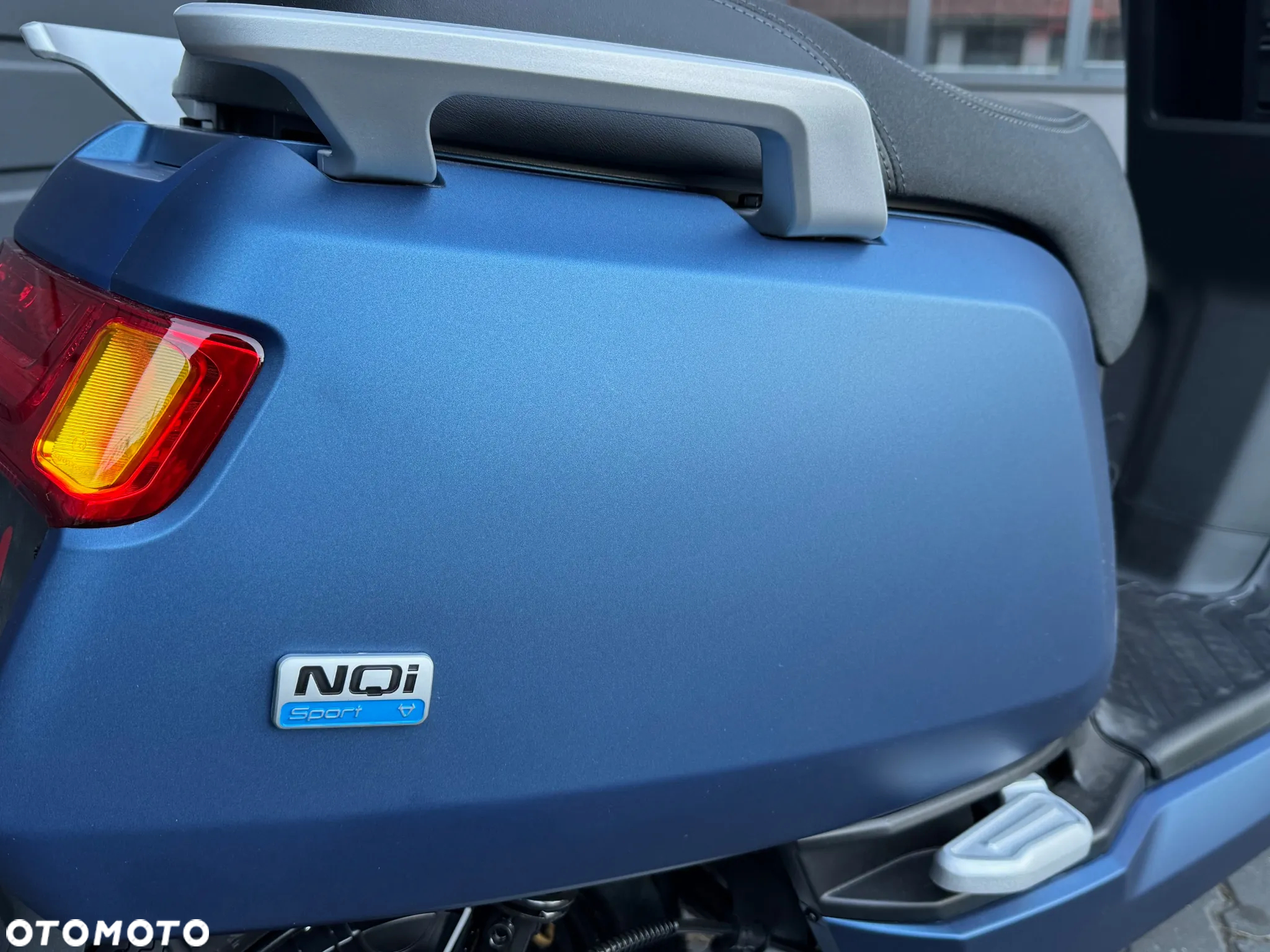 Niu NQI - 7
