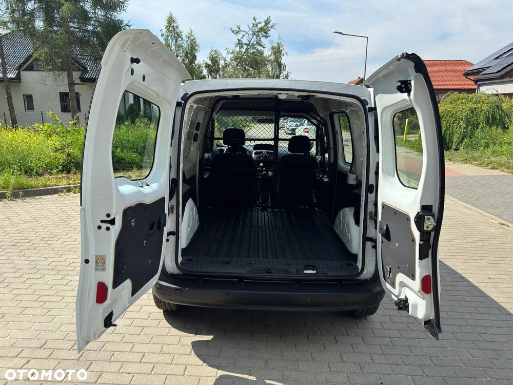 Renault Kangoo L1 - 11