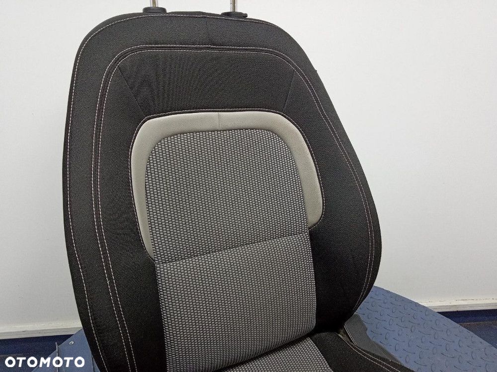 KIA CEED II 12- FOTEL KIEROWCY PRZÓD LEWY - 9