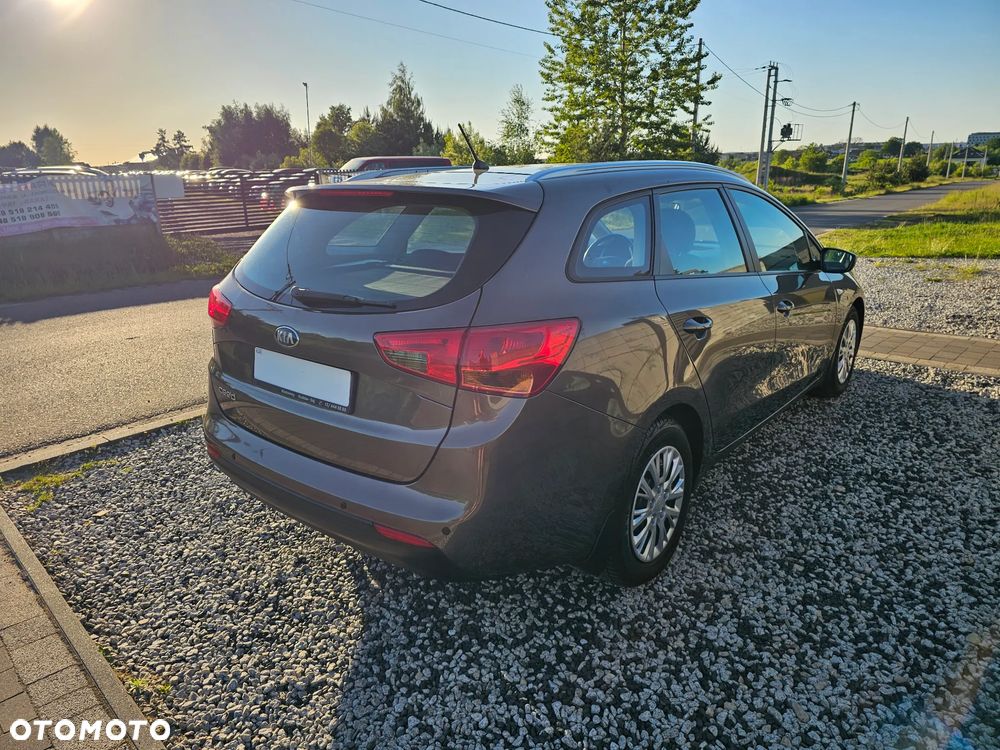 Kia Ceed 1.6 GDI M - 3