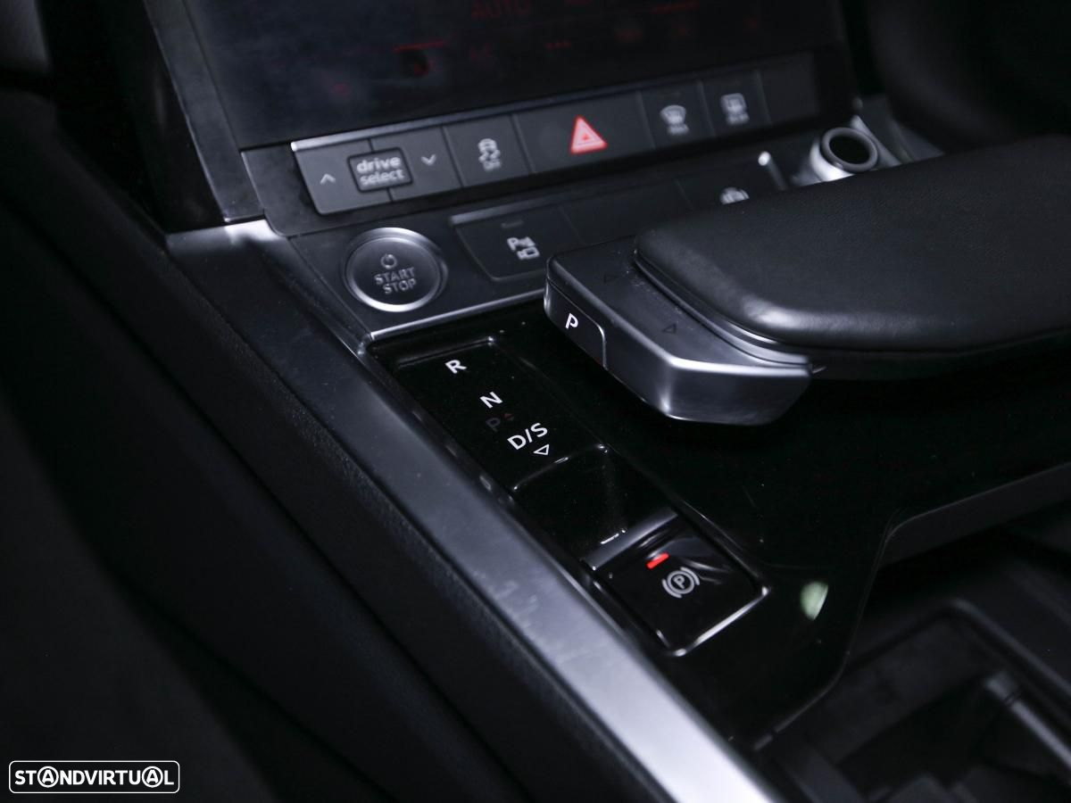 Audi e-tron 55 quattro - 24