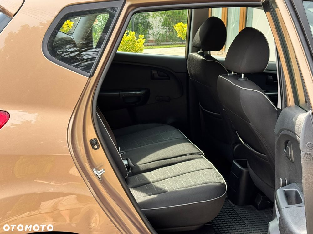 Kia Venga 1.4 M - 31