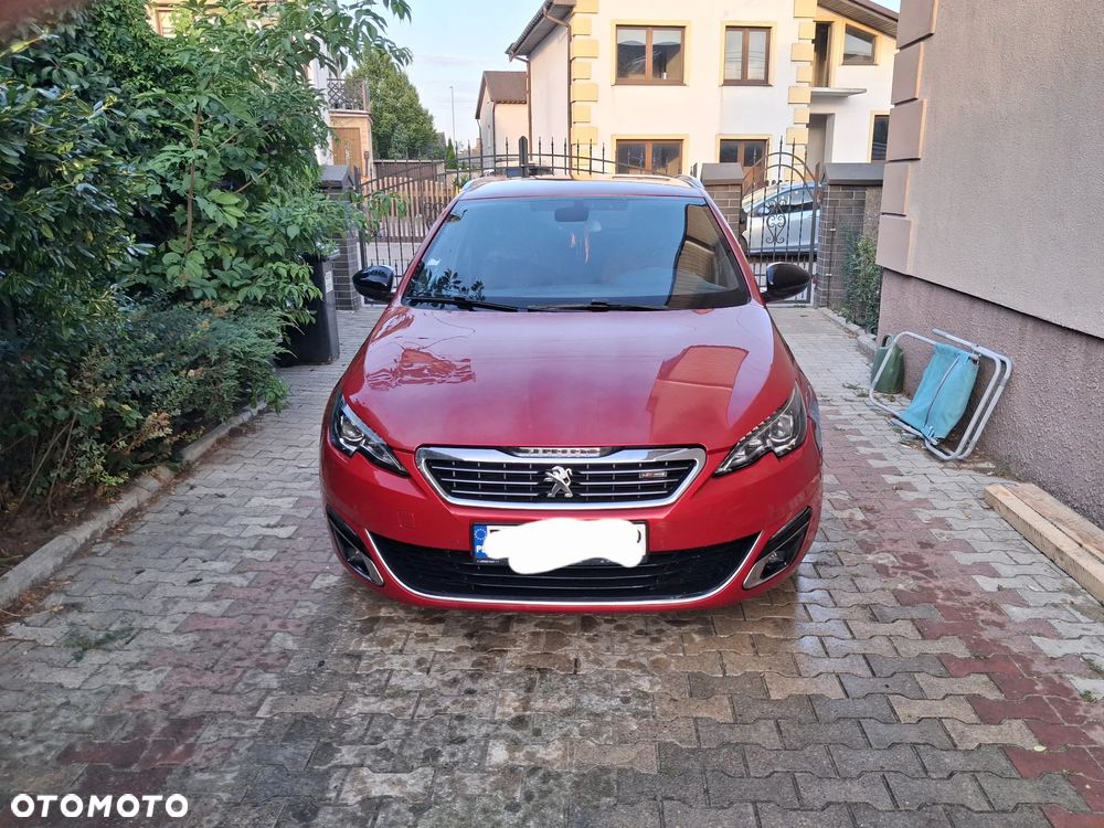 Peugeot 308 - 1