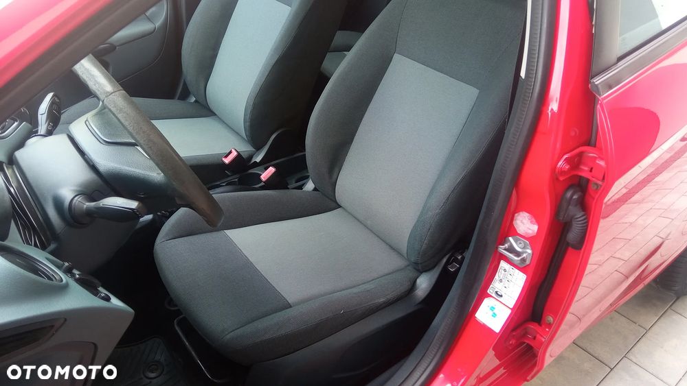Ford Fiesta 1.4 TDCi Ambiente - 15