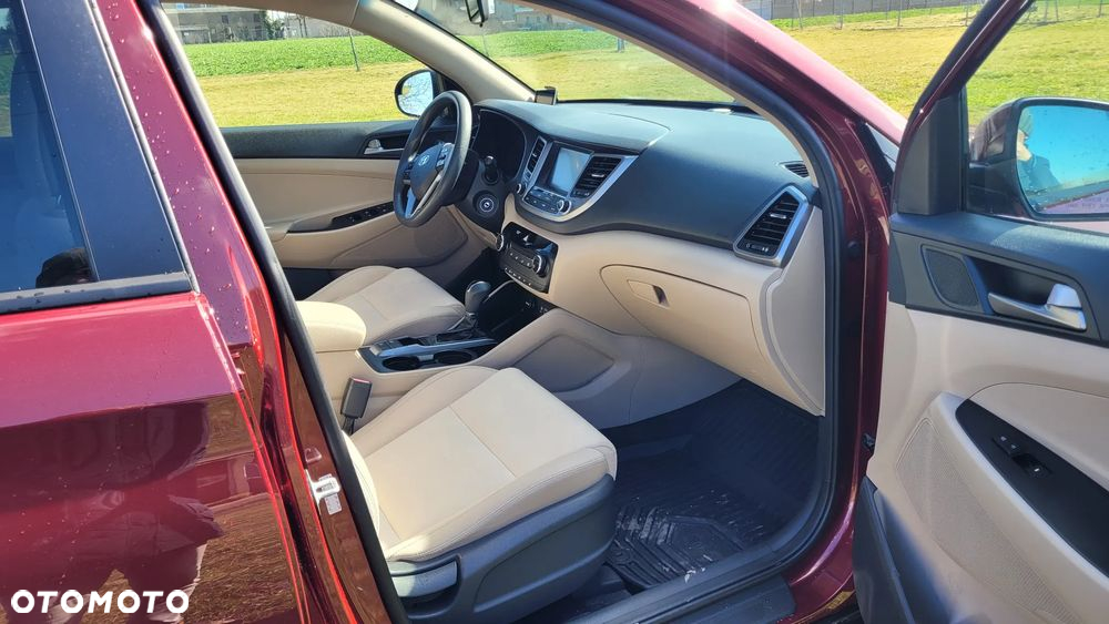 Hyundai Tucson - 11