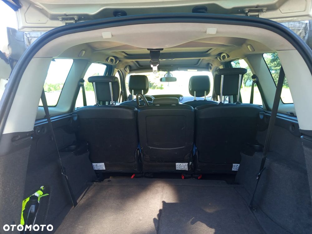 Renault Scenic 1.9 dCi Bose Edition - 17