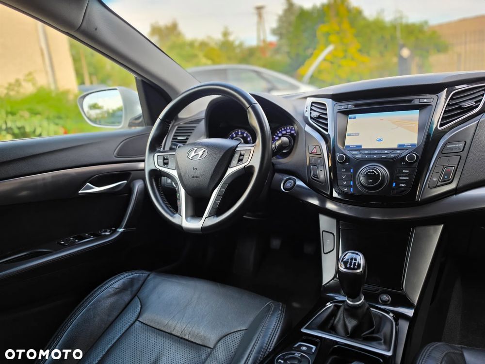 Hyundai i40 - 40