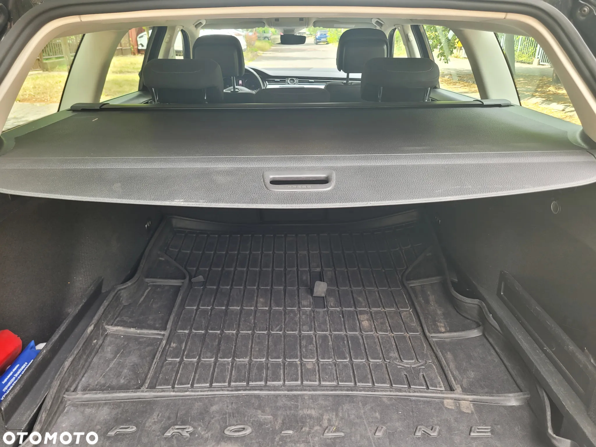 Volkswagen Passat 2.0 TDI BMT Comfortline - 10