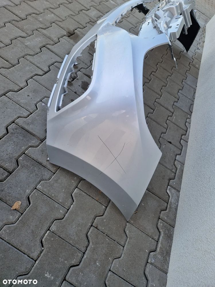 Zderzak Hyundai ix35 bez dziur - 7