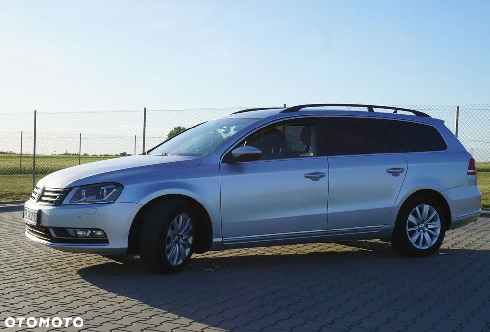 Volkswagen Passat 1.6 TDI Comfortline - 2