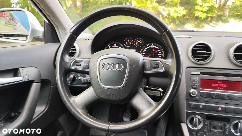 Audi A3 Sportback 1.6 TDI DPF Attraction - 26