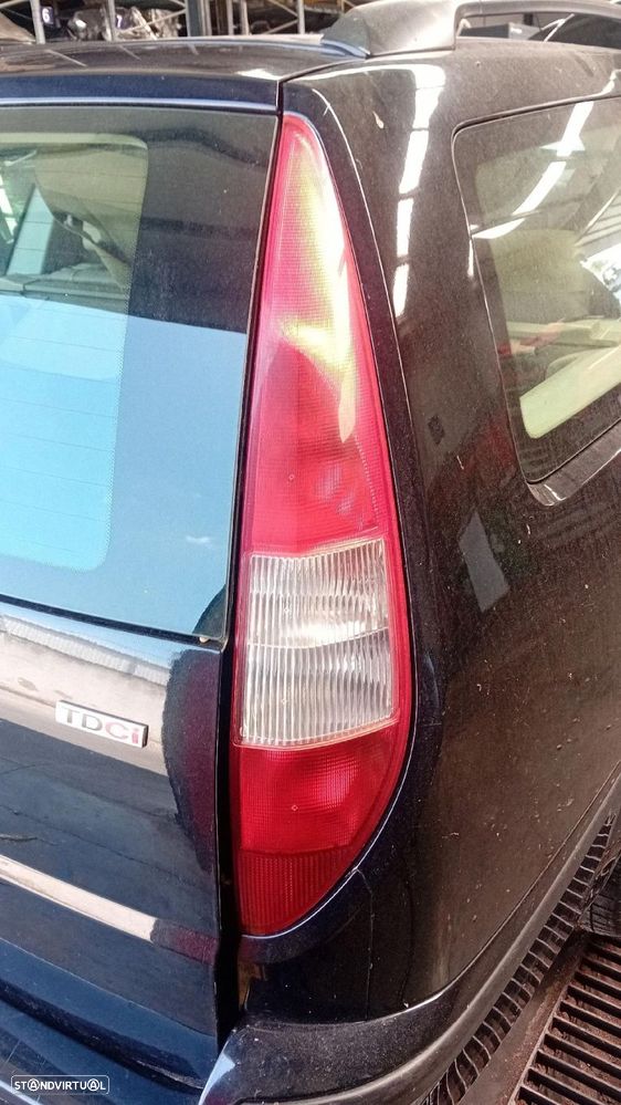 Farolim direito FORD Mondeo III Carrinha (BWY) - 1