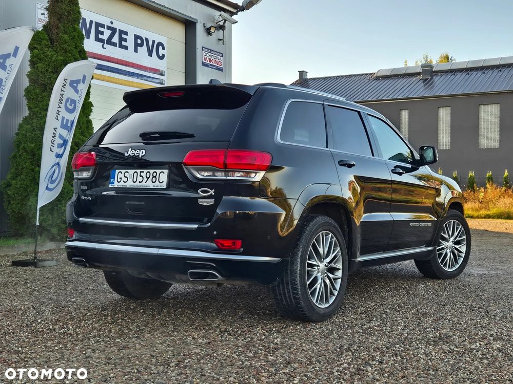Jeep Grand Cherokee - 14