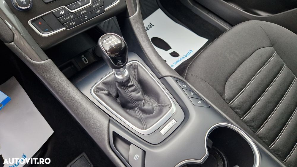Ford Mondeo - 16