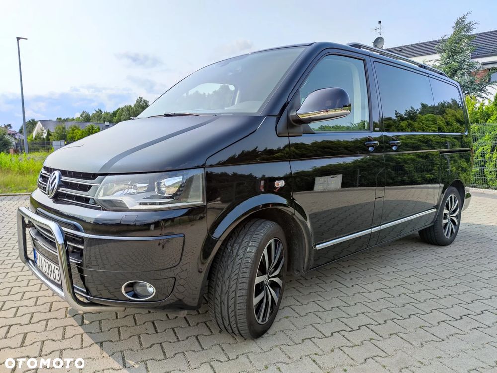 Volkswagen Multivan - 10