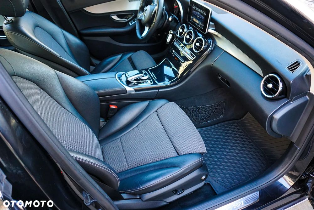 Mercedes-Benz Klasa C 180 7G-TRONIC Avantgarde - 8