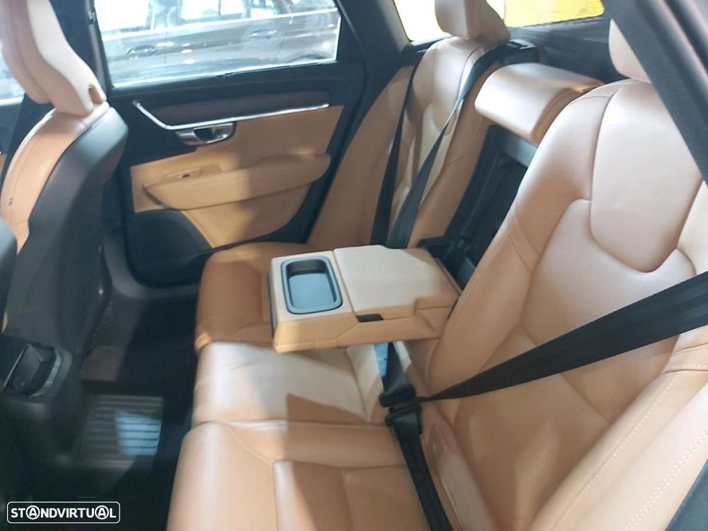 Volvo V90 2.0 T8 PHEV Inscription Expression AWD - 5
