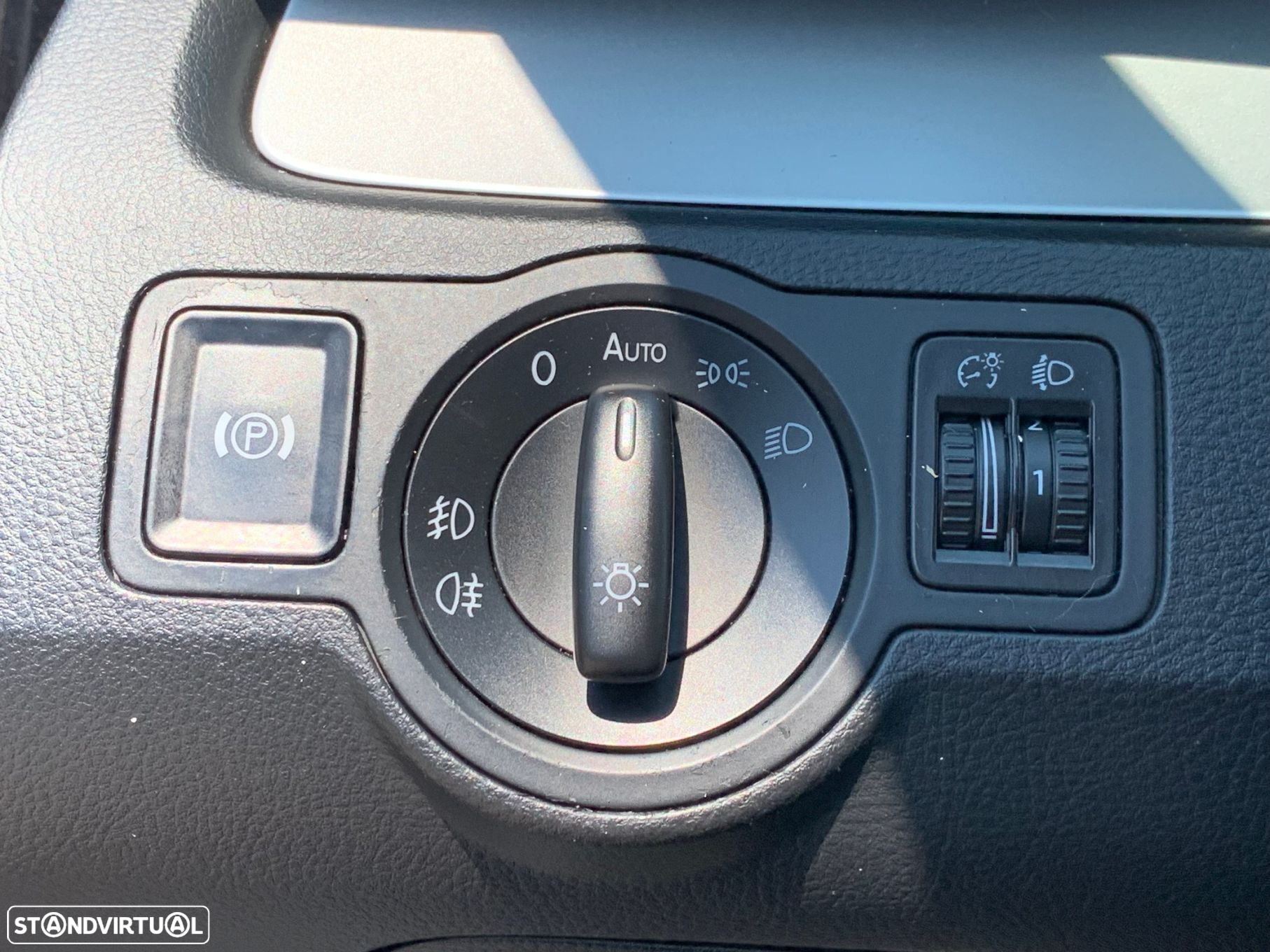 VW Passat 2.0 TDI BM Confortline - 37