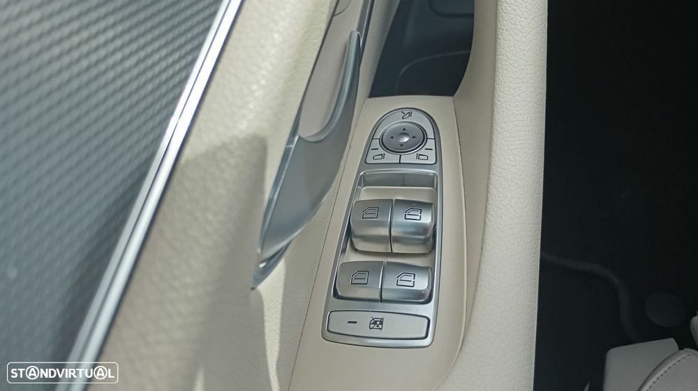 Mercedes-Benz E 200 d Avantgarde - 28