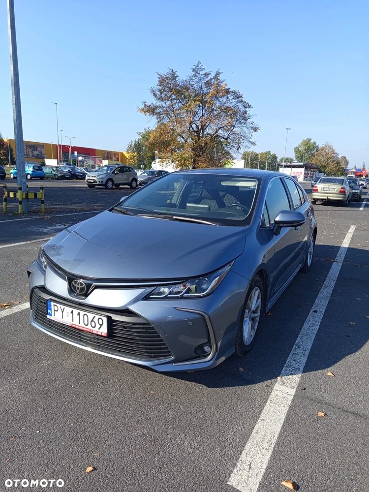 Toyota Corolla - 1