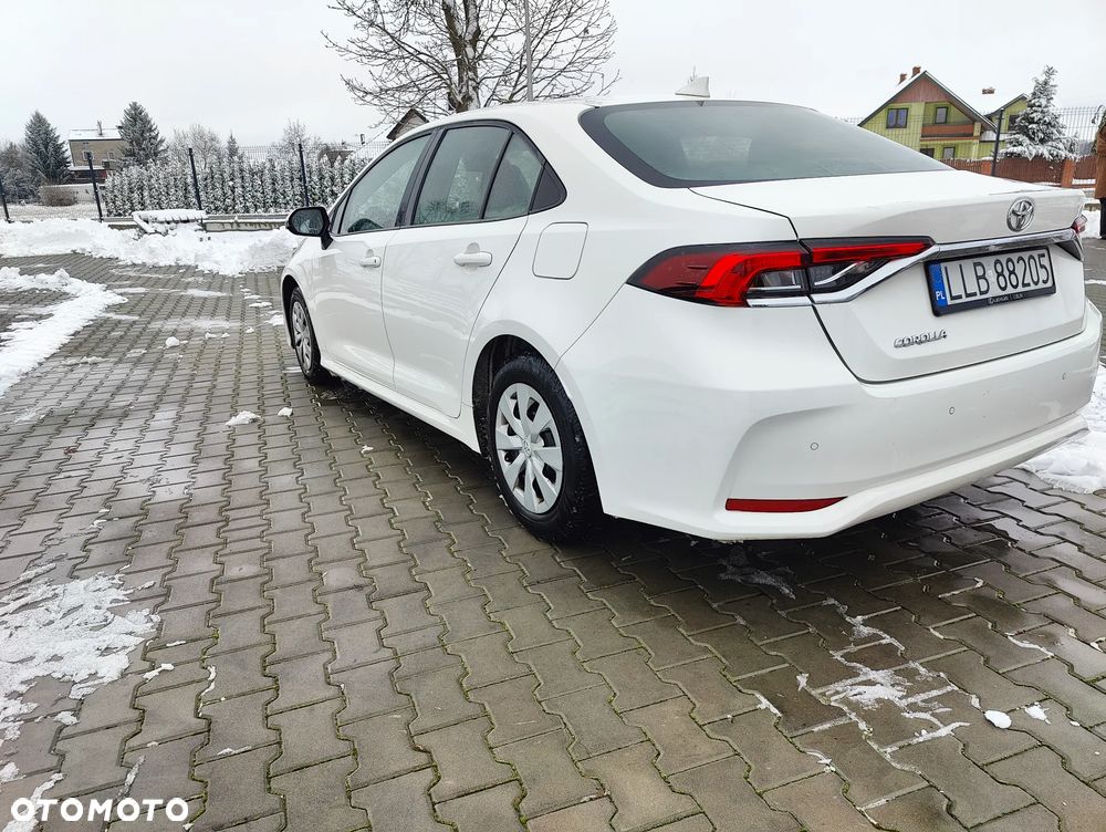 Toyota Corolla 1.6 Active - 11