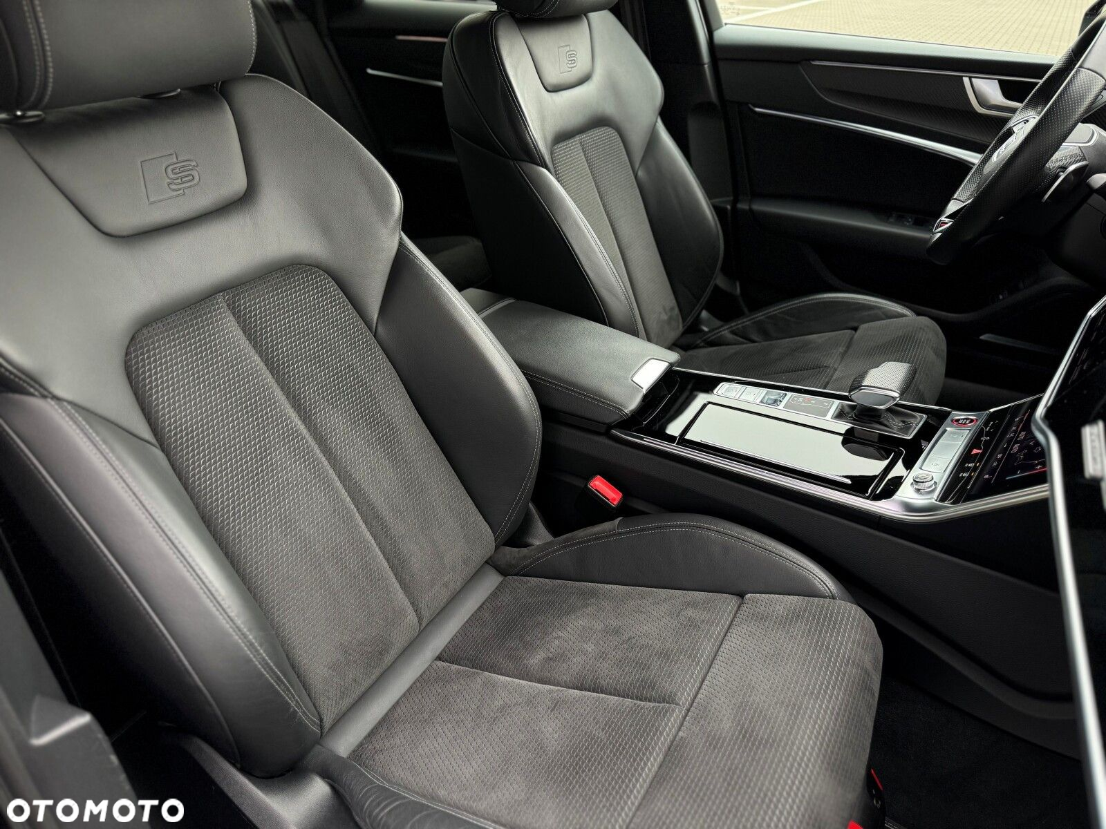 Audi S6 - 11