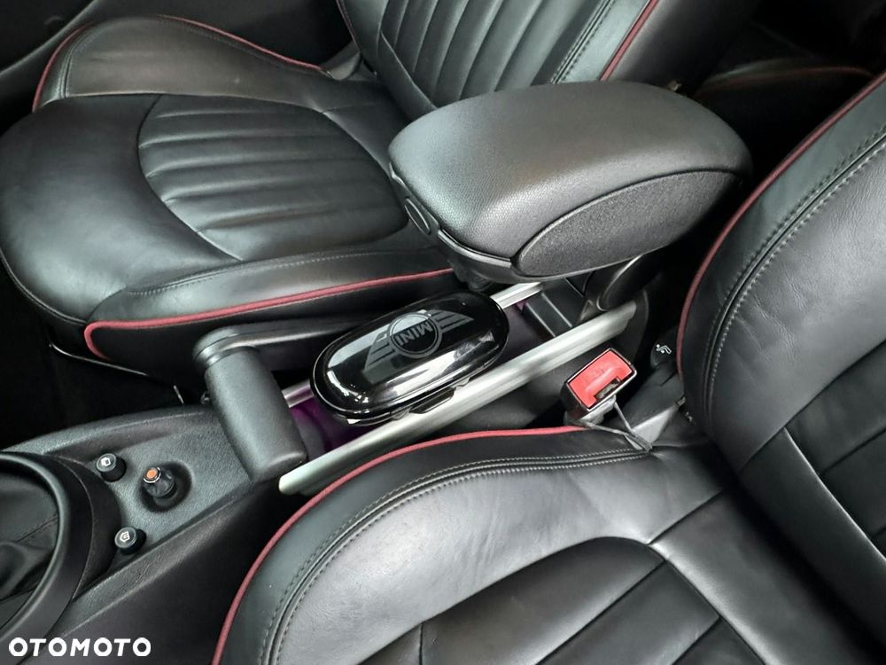 MINI Paceman - 19