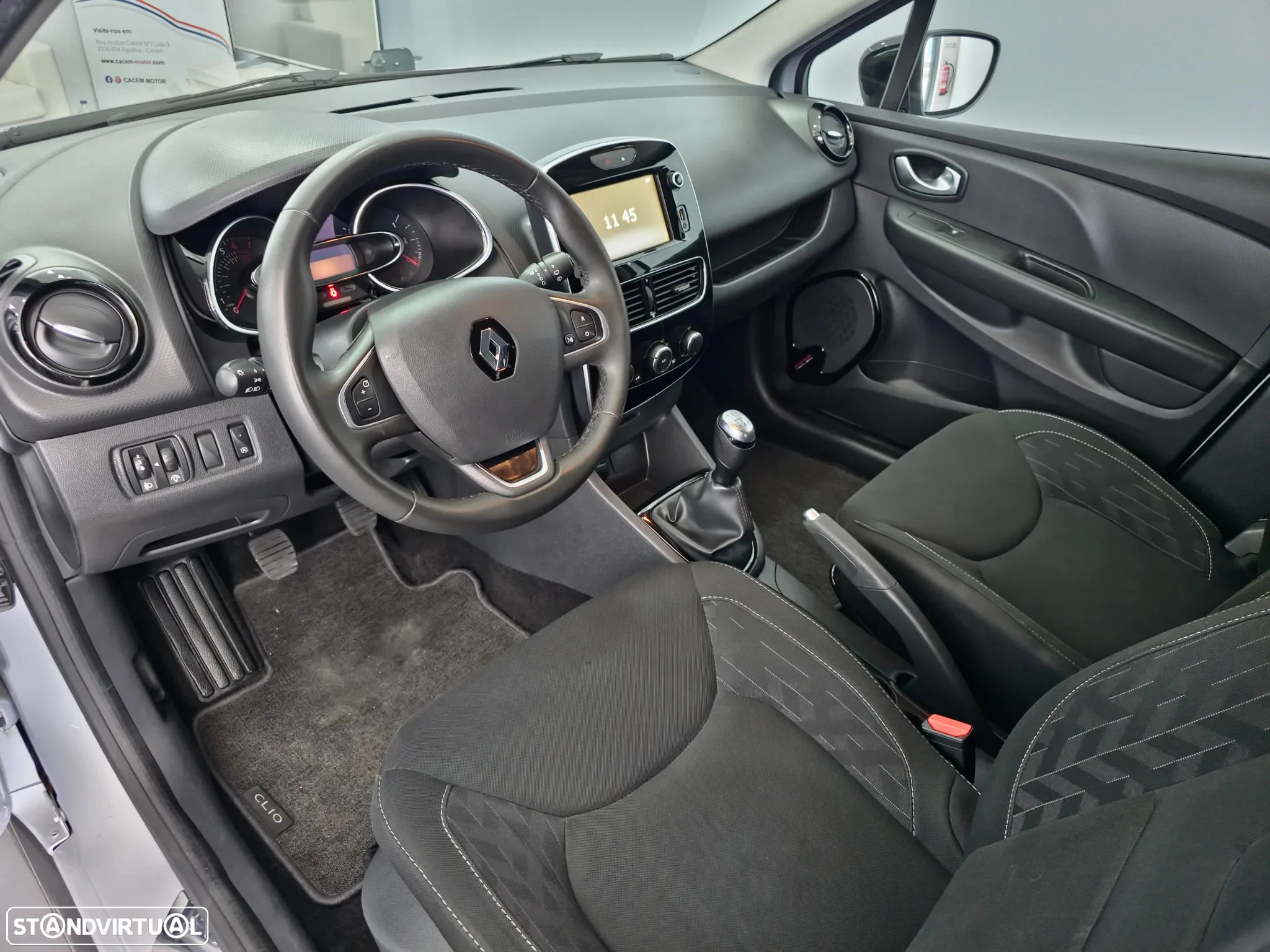Renault Clio Sport Tourer 0.9 TCe Limited - 11