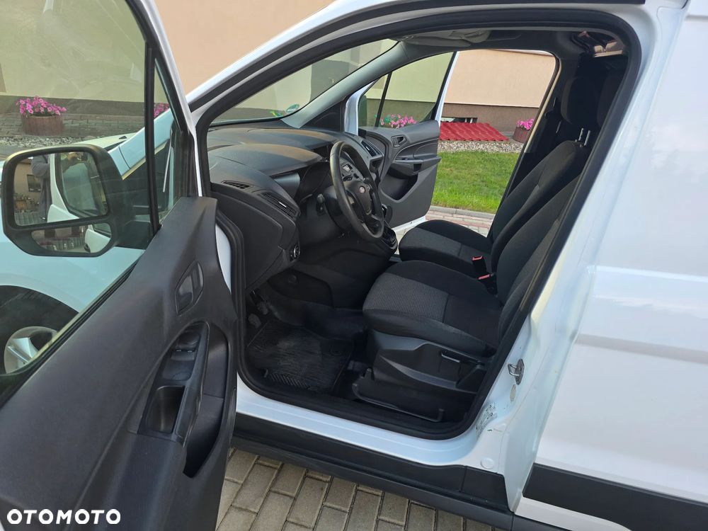 Ford Transit Connect - 9