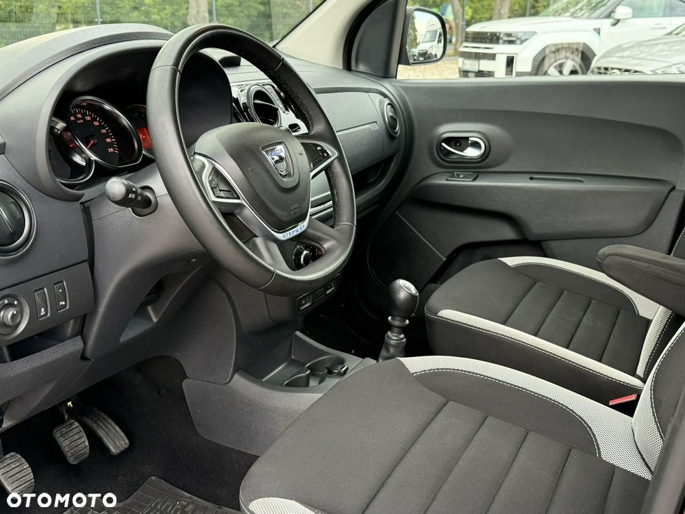 Dacia Lodgy 1.5 Blue dCi Stepway Comfort S&S - 10