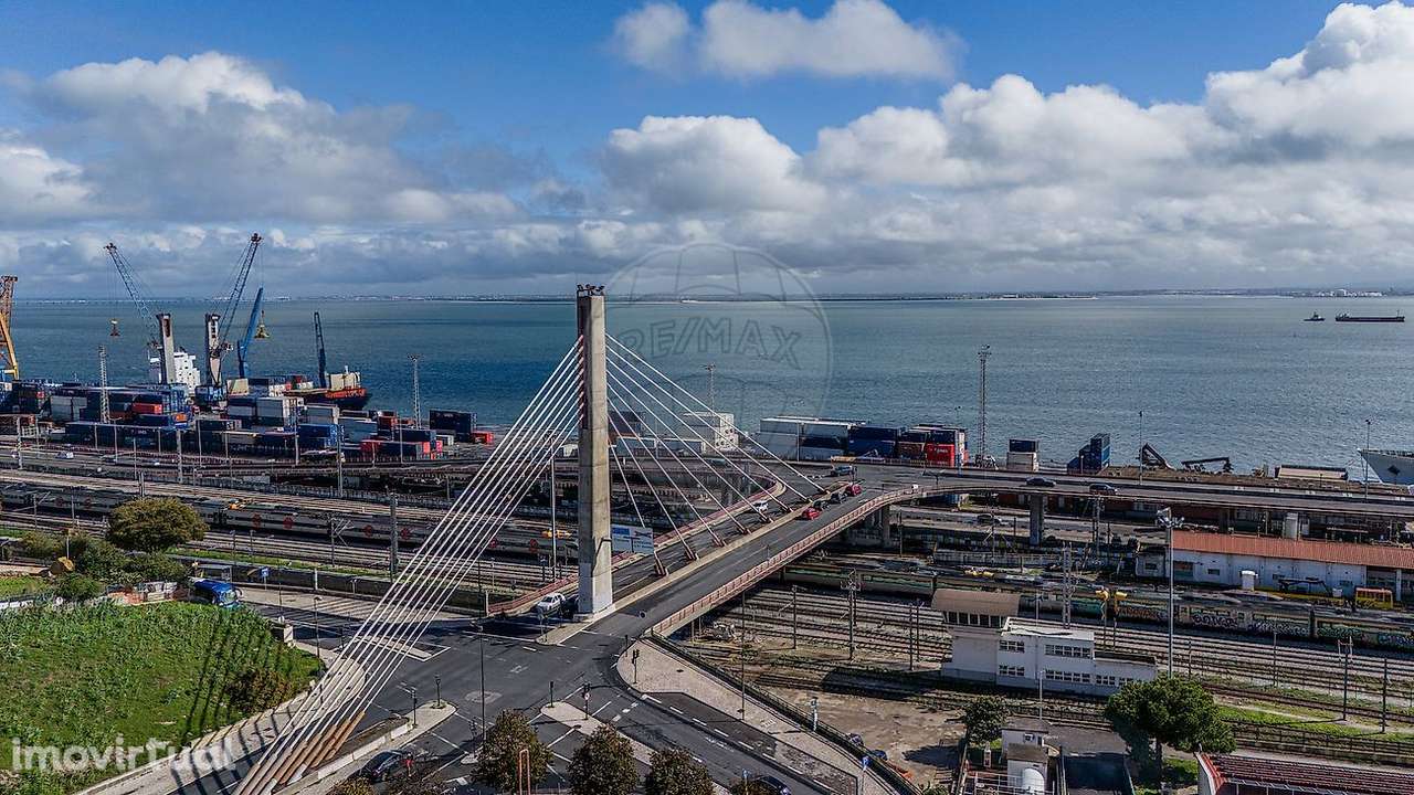 Prédio  para venda - Grande imagem: 4/18