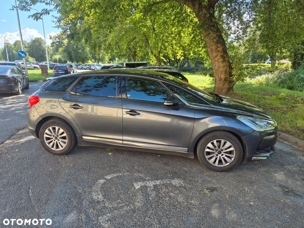 Citroën DS5 1.6 BlueHDi SoChic - 3