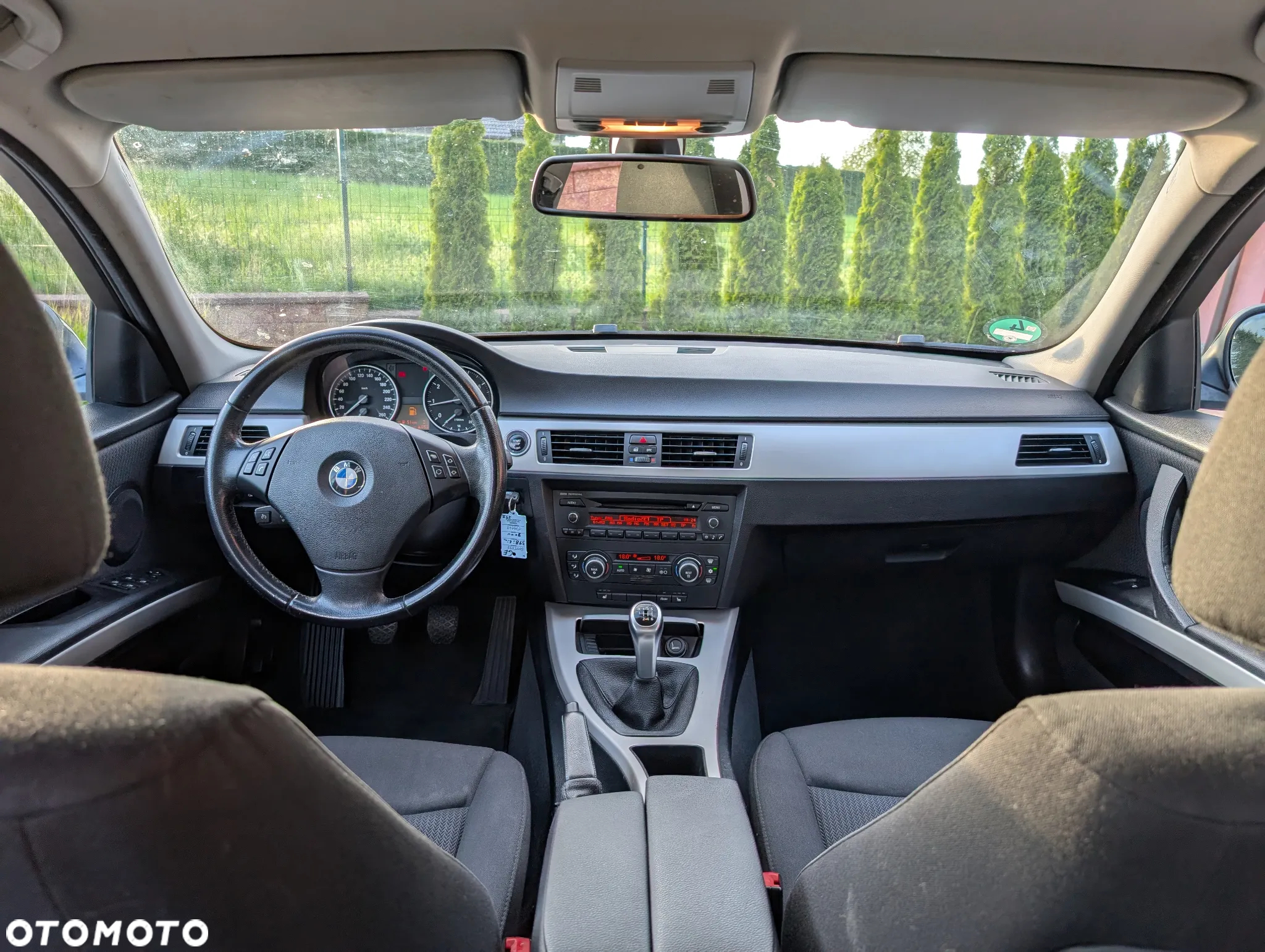 BMW Seria 3 318i - 20
