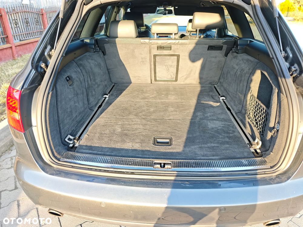 Audi A6 Avant 3.2 FSI Quattro Tiptronic - 32