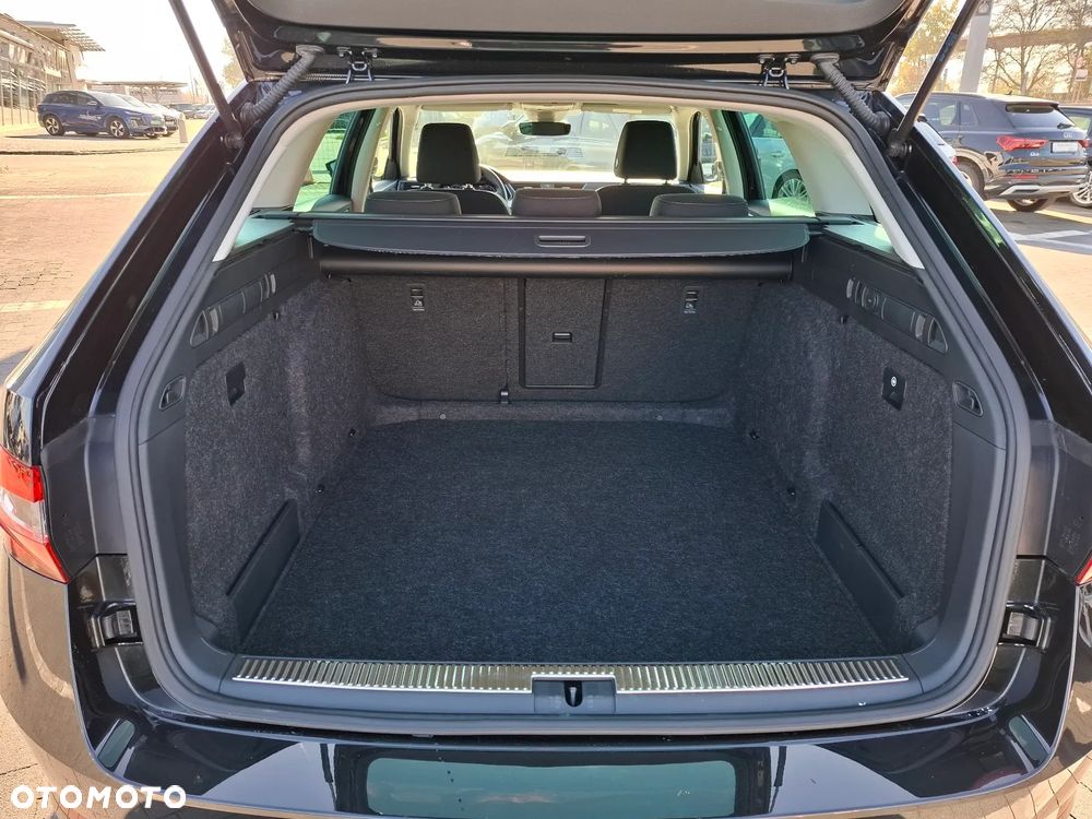 Skoda Superb 2.0 TDI Ambition DSG7 - 14